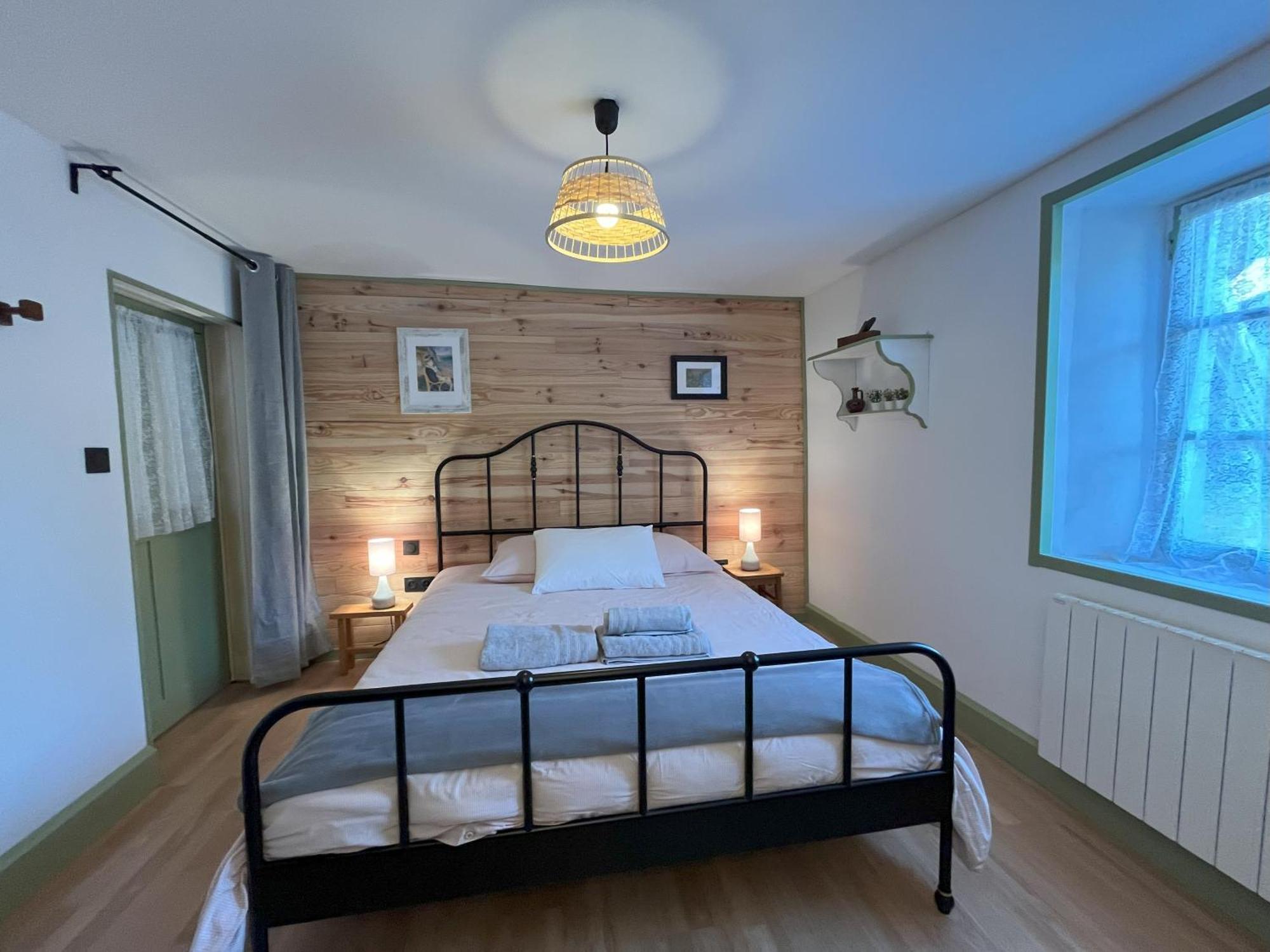 La Chaumiere Apartment *